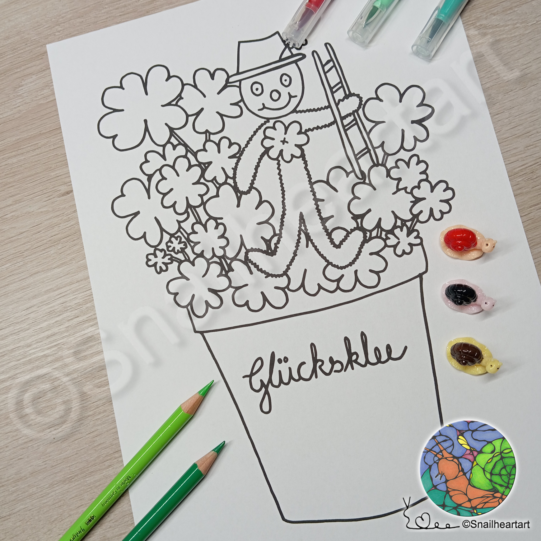 Glücksklee mit Schornsteinfeger – Malvorlage zum Ausmalen