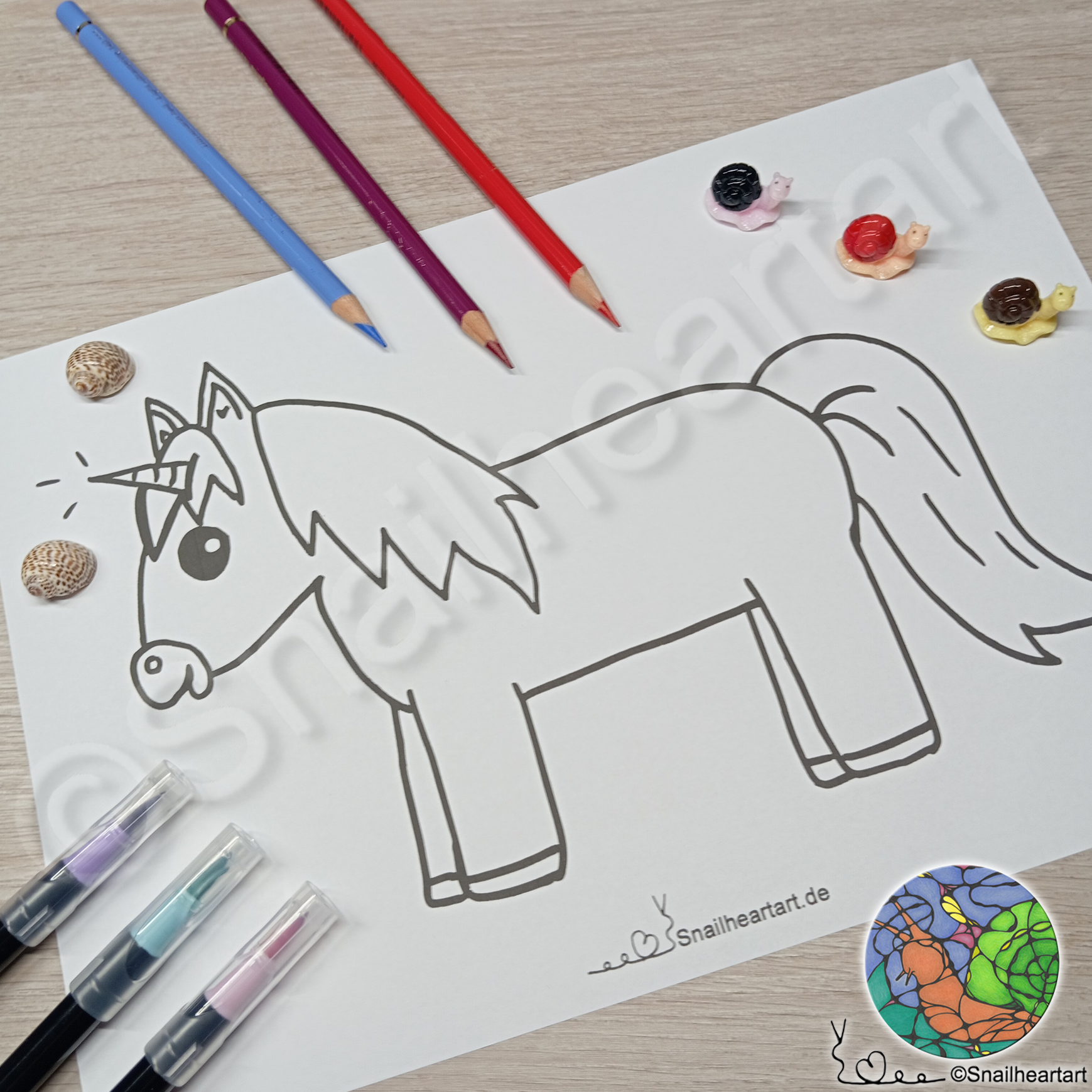 Kleines Einhorn – Malvorlage zum Ausmalen