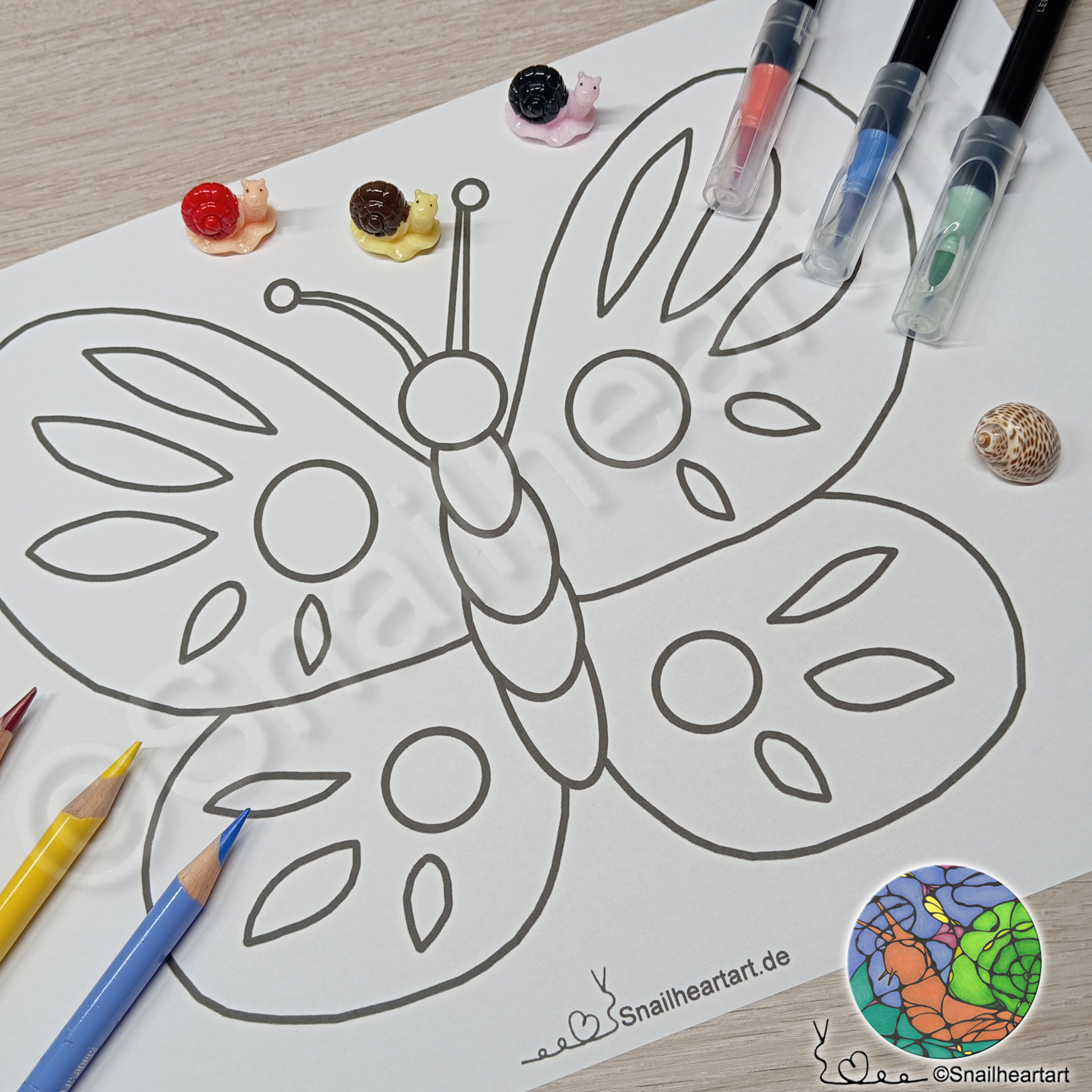 Schmetterling mit einfachen Formen – Malvorlage zum Ausmalen