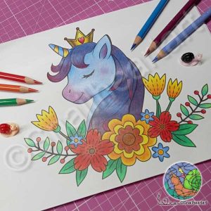 Einhorn ausgemalt mit Buntstiften